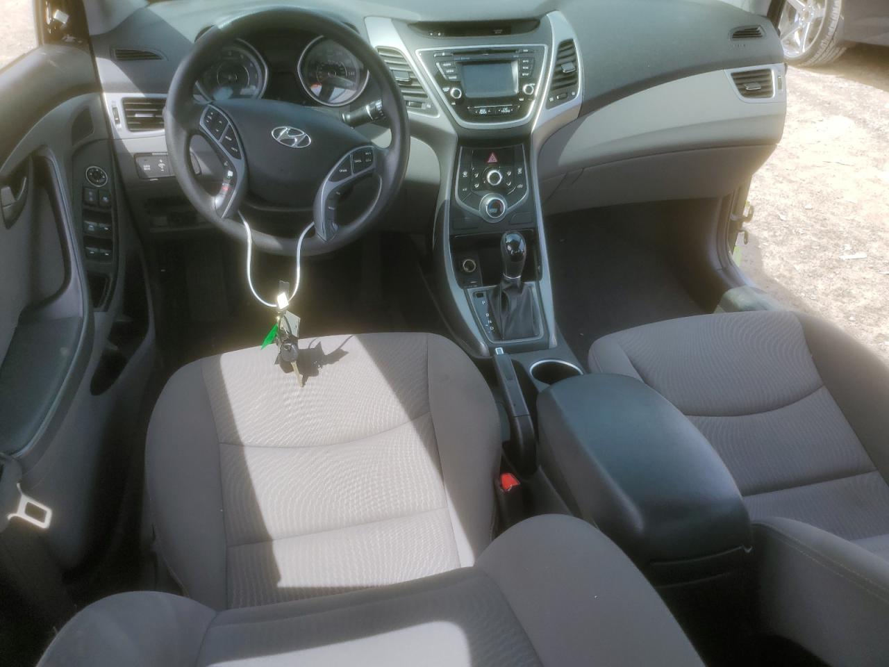 KMHDH4AEXGU487704 2016 Hyundai Elantra Se