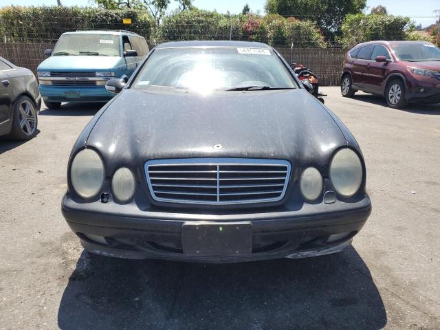 2001 Mercedes-Benz Clk 320 VIN: WDBLJ65G61F183825 Lot: 56441584