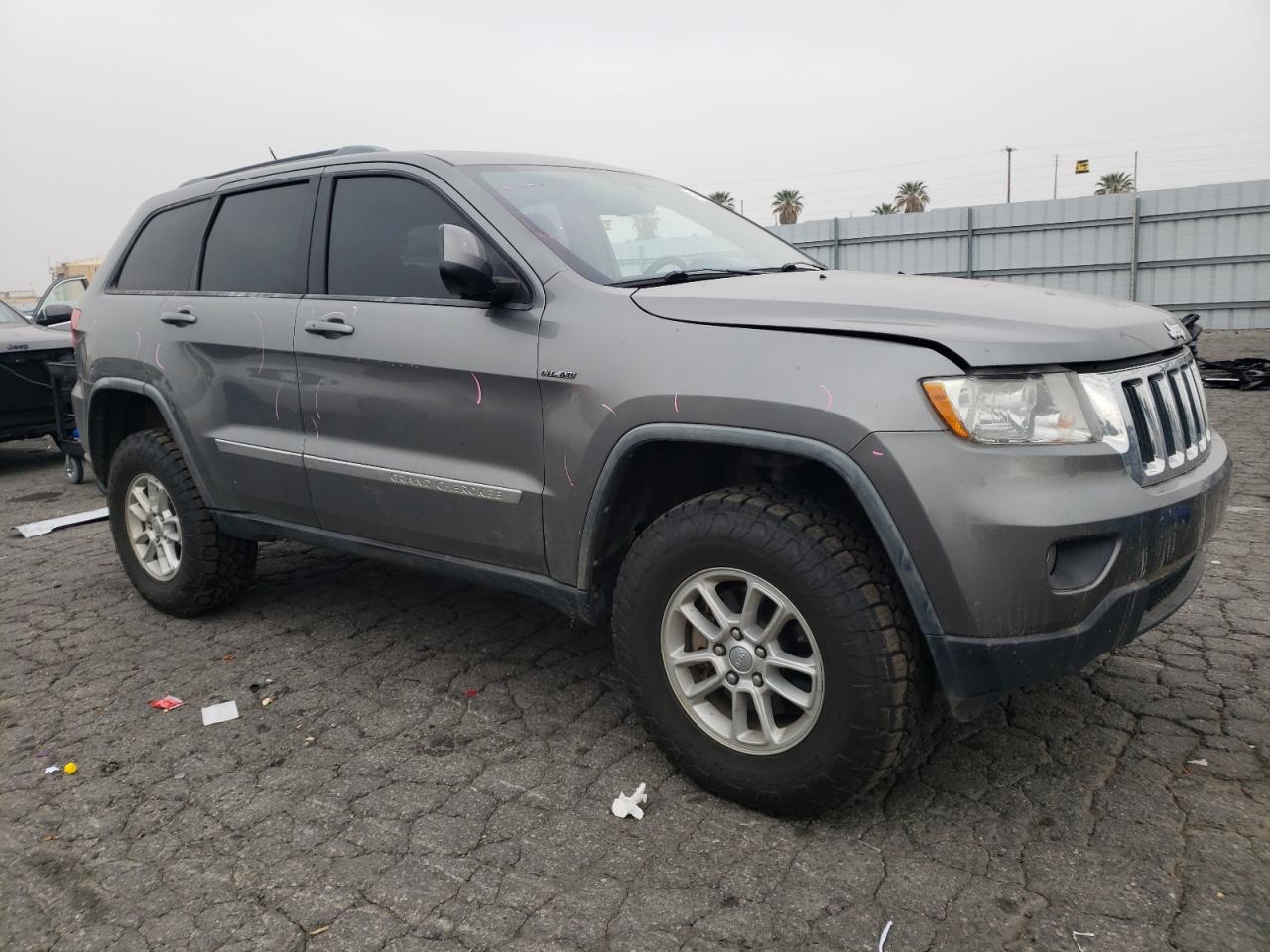 1C4RJFAT6CC182323 2012 Jeep Grand Cherokee Laredo