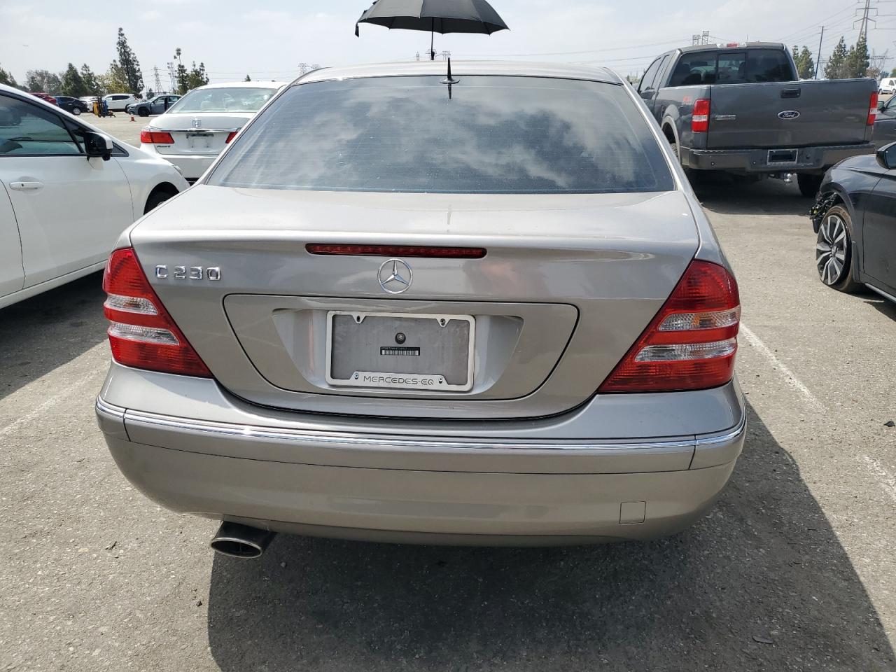 WDBRF52H96F750927 2006 Mercedes-Benz C 230