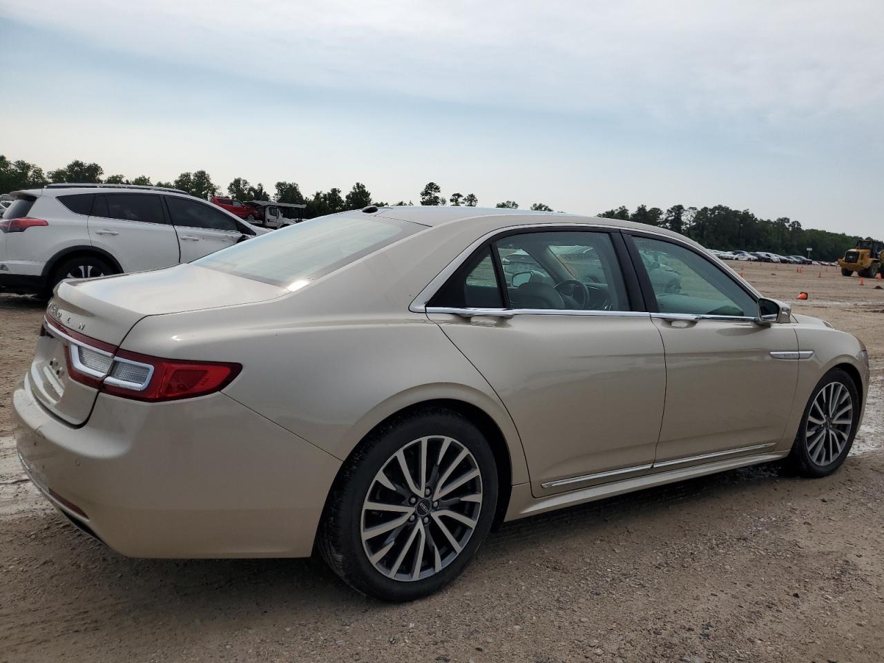 1LN6L9TK7H5627873 2017 Lincoln Continental Select