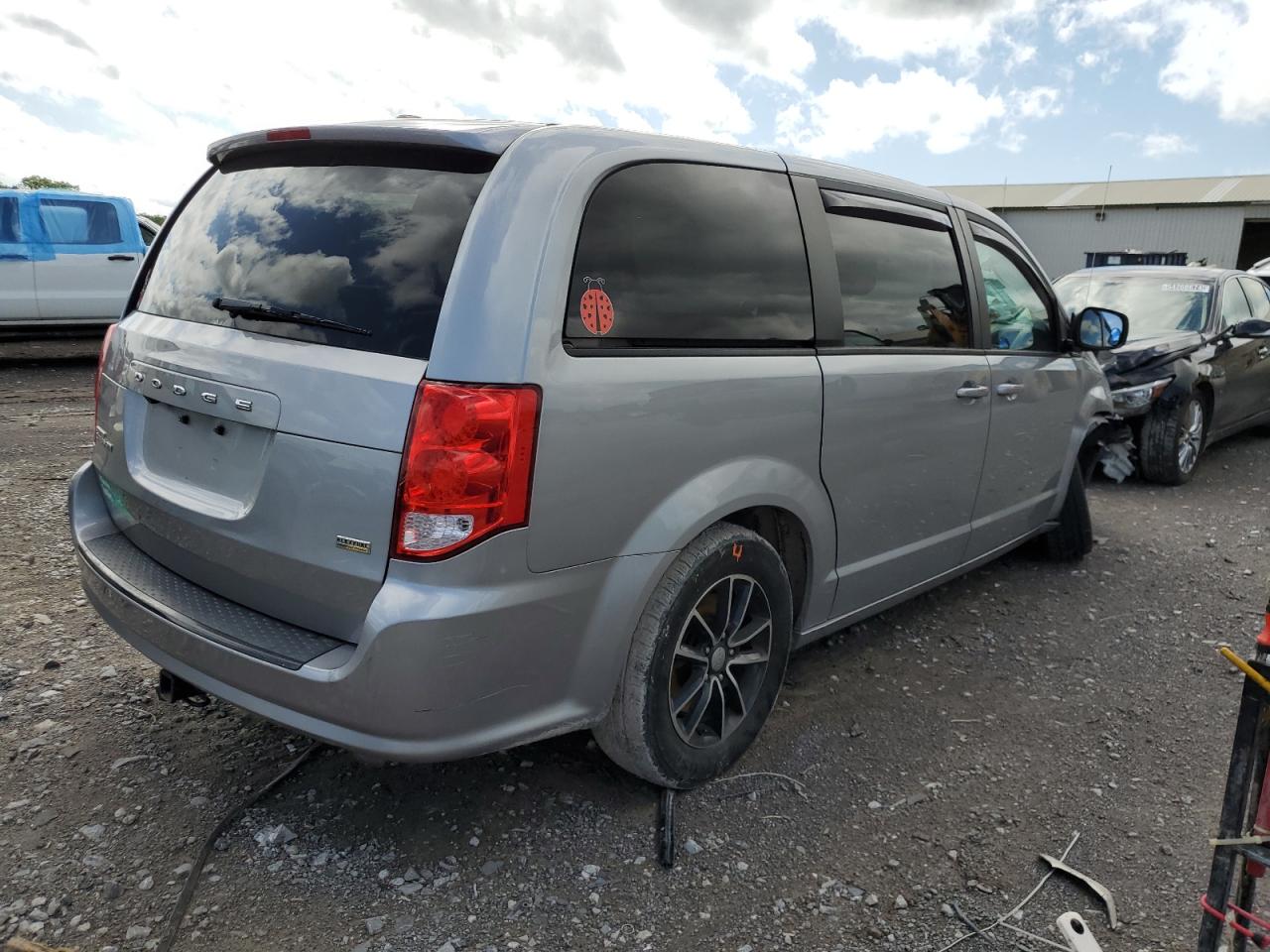 2C4RDGBG8JR200808 2018 Dodge Grand Caravan Se