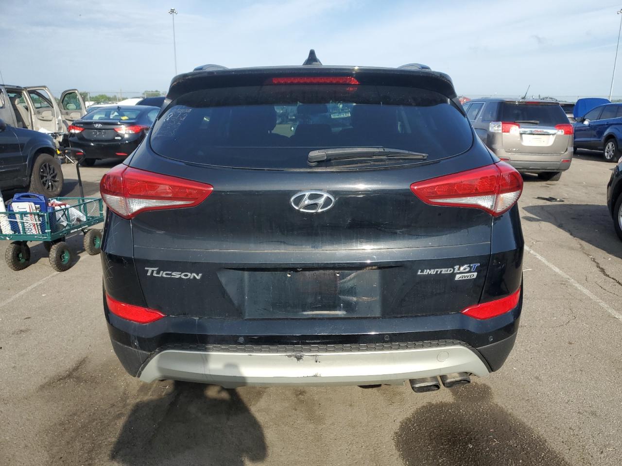 KM8J3CA26HU277975 2017 Hyundai Tucson Limited
