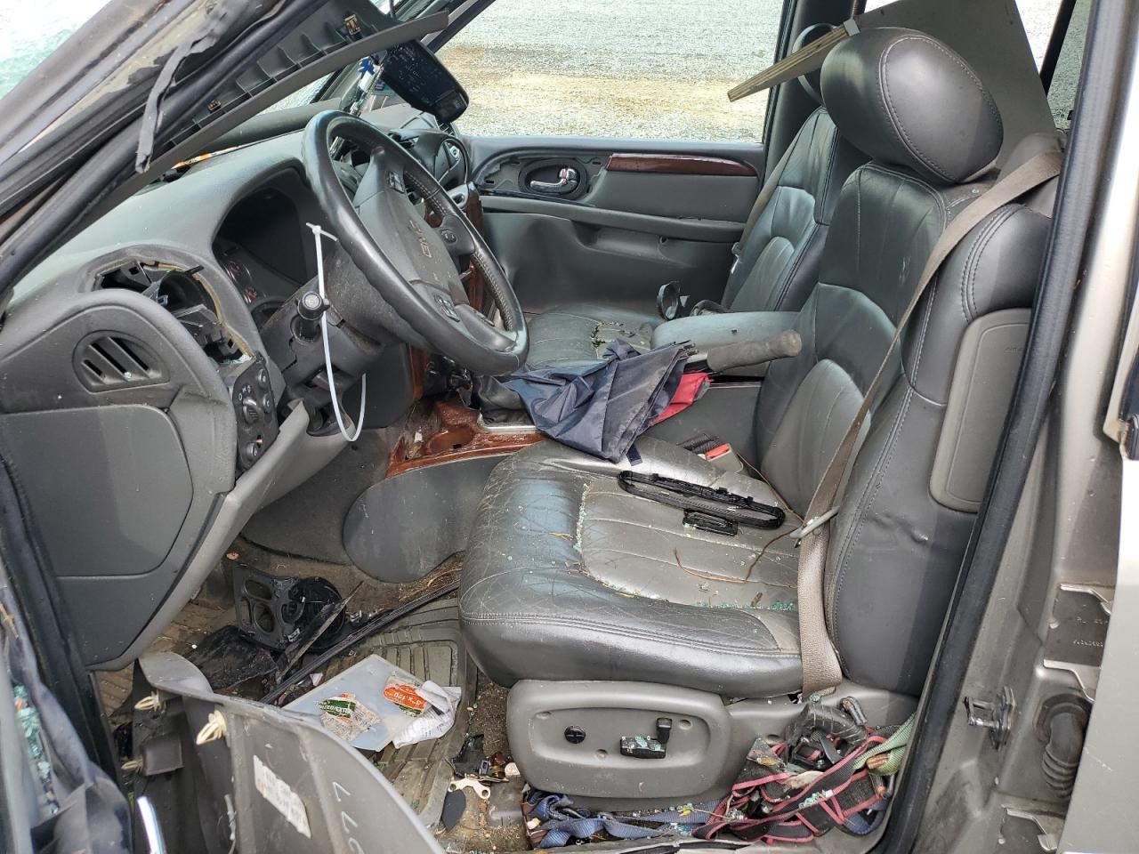 1GKDT13S522138222 2002 GMC Envoy