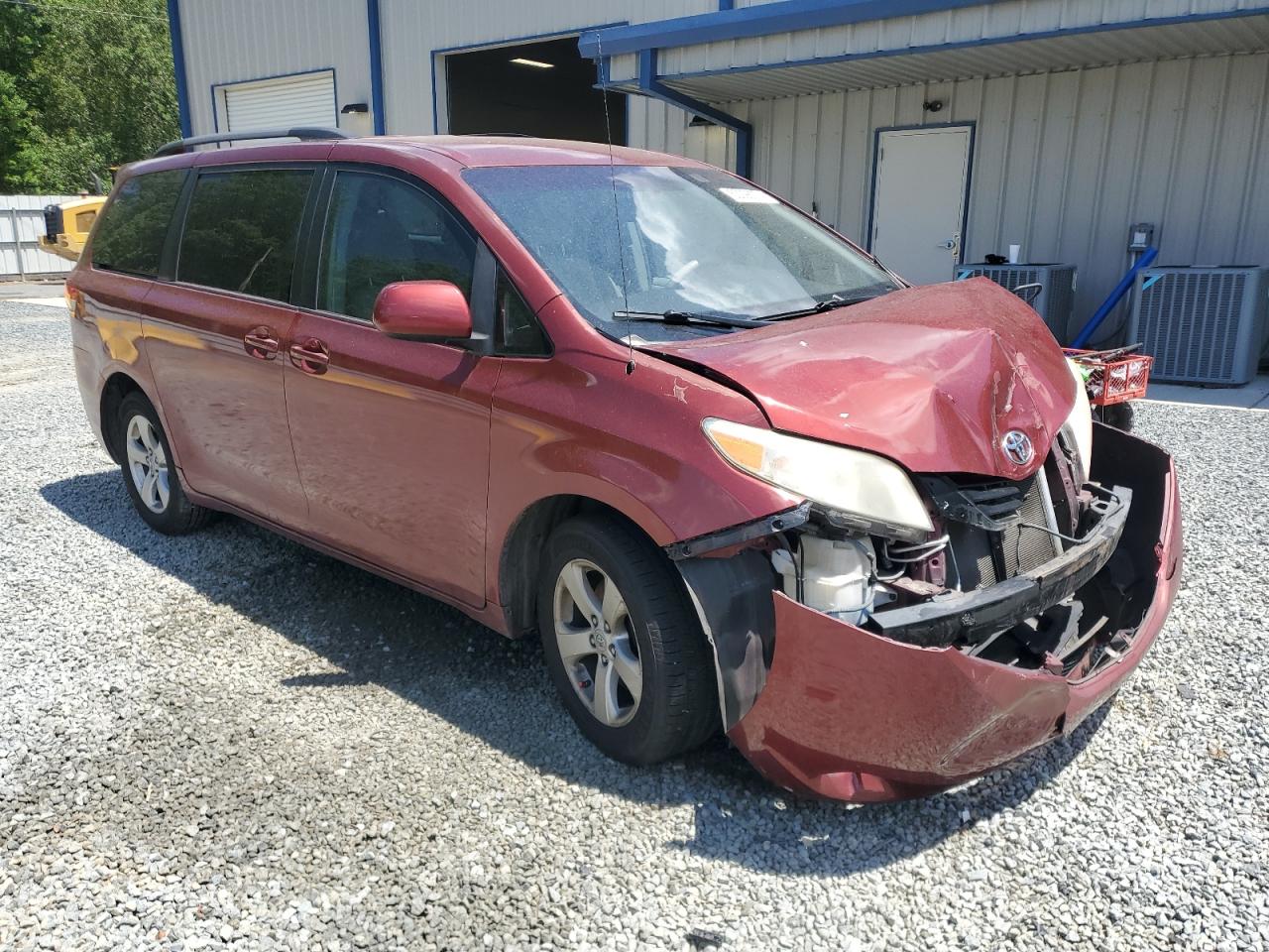 5TDKA3DC7BS007815 2011 Toyota Sienna Base