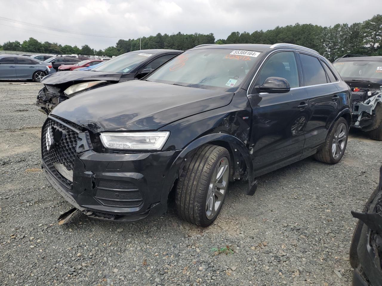 2016 Audi Q3 Prestige vin: WA1FFCFS2GR023072