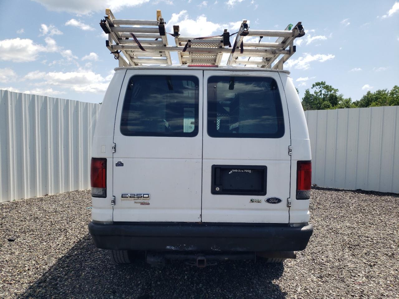 1FTNE2EL2EDB11235 2014 Ford Econoline E250 Van