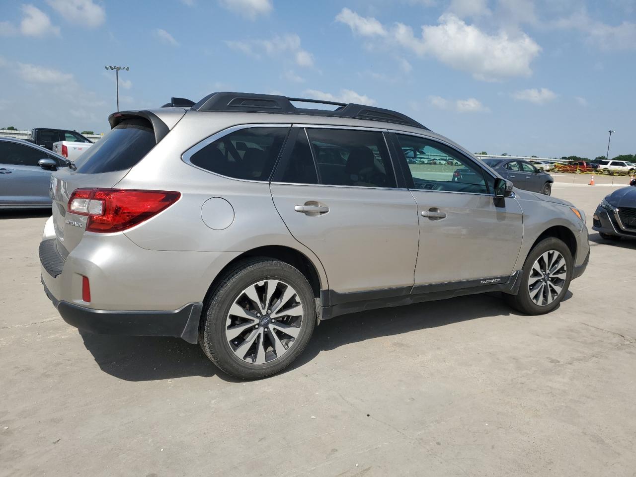 4S4BSBNC8G3233940 2016 Subaru Outback 2.5I Limited