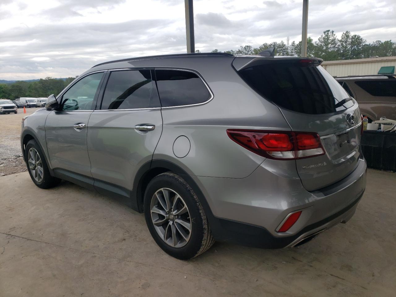 KM8SN4HF2HU169253 2017 Hyundai Santa Fe Se