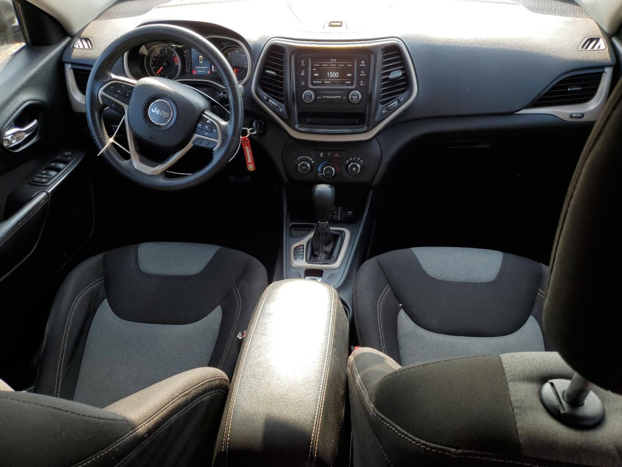 1C4PJLAB5GW189653 2016 Jeep Cherokee Sport