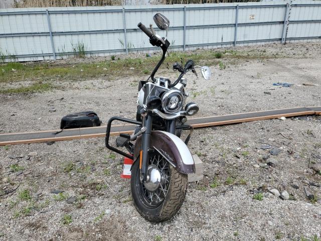2019 HARLEY-DAVIDSON FLHC 1HD1YAJ27KB065422