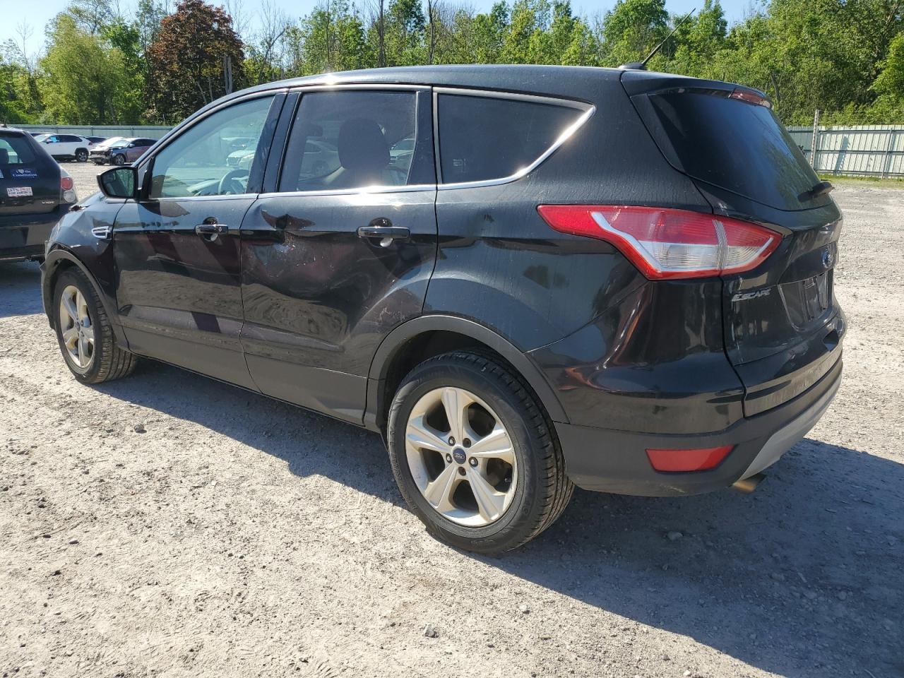 1FMCU9GX7FUB17676 2015 Ford Escape Se