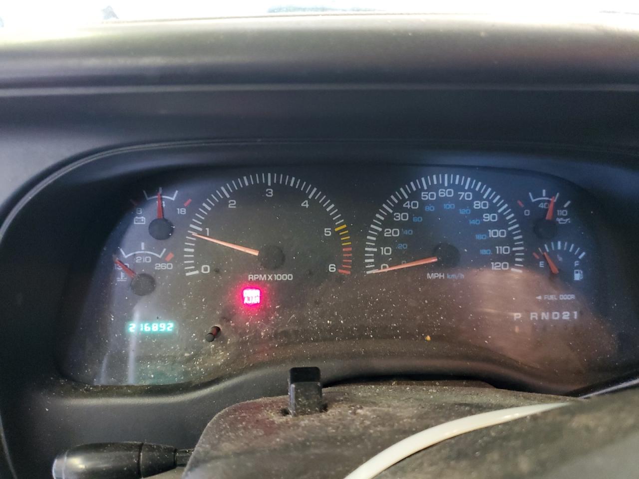 1B7HG2AZ2YS636569 2000 Dodge Dakota Quad