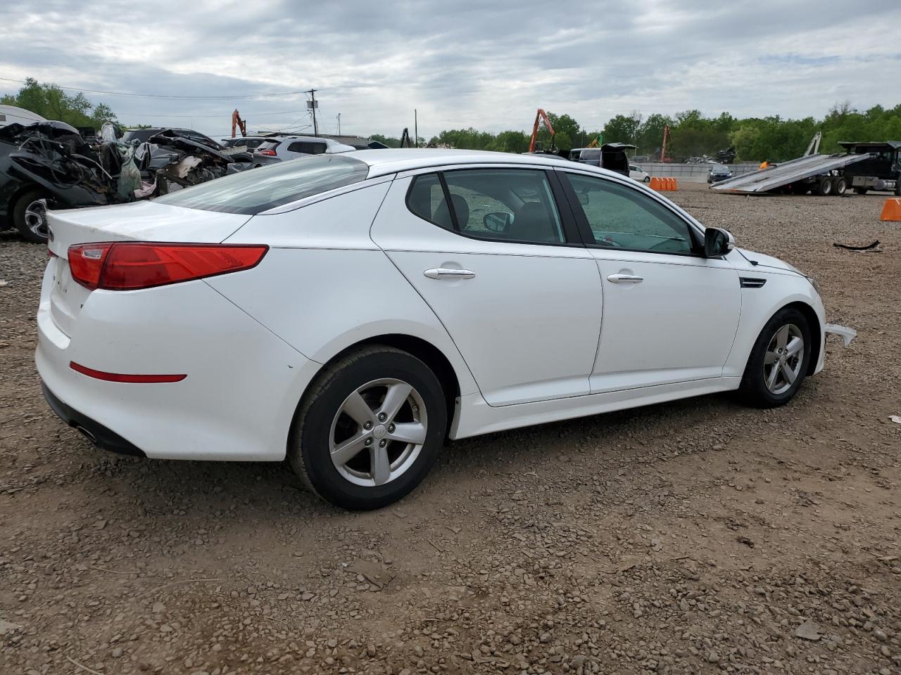 5XXGM4A76FG366509 2015 Kia Optima Lx