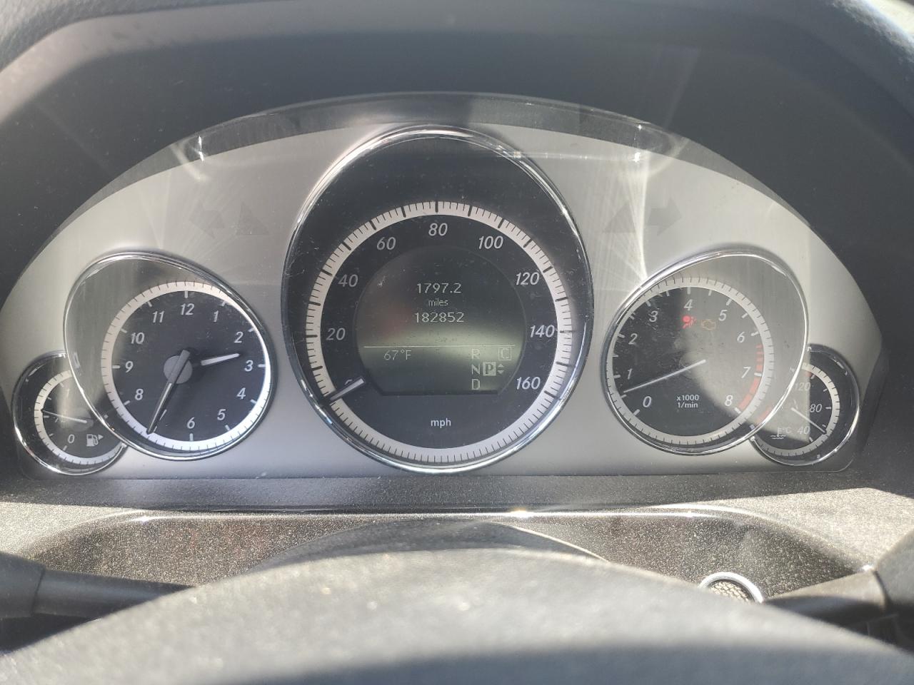 WDDHF8HB3AA060961 2010 Mercedes-Benz E 350 4Matic