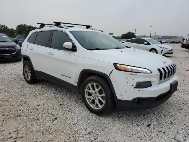 2016 Jeep Cherokee Latitude VIN: 1C4PJLCBXGW208405 Lot: 54047804