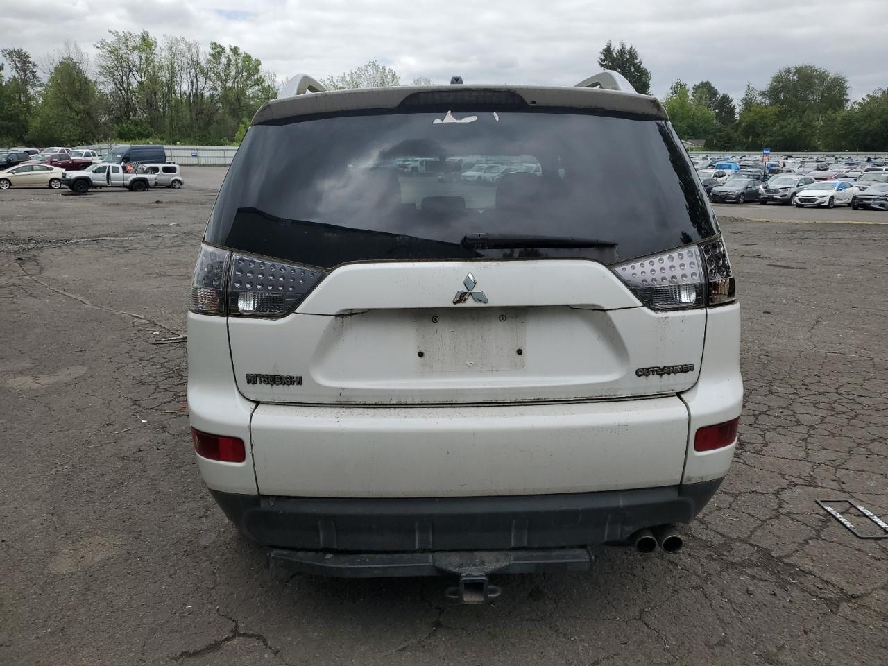 JA4MT41X88Z011440 2008 Mitsubishi Outlander Xls