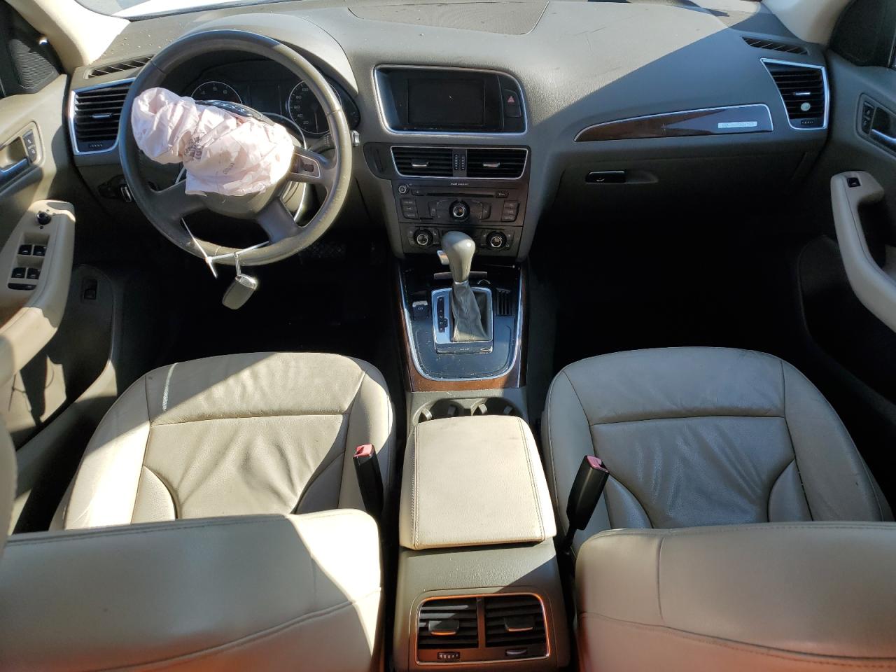 WA1LKAFP9AA091082 2010 Audi Q5 Premium Plus