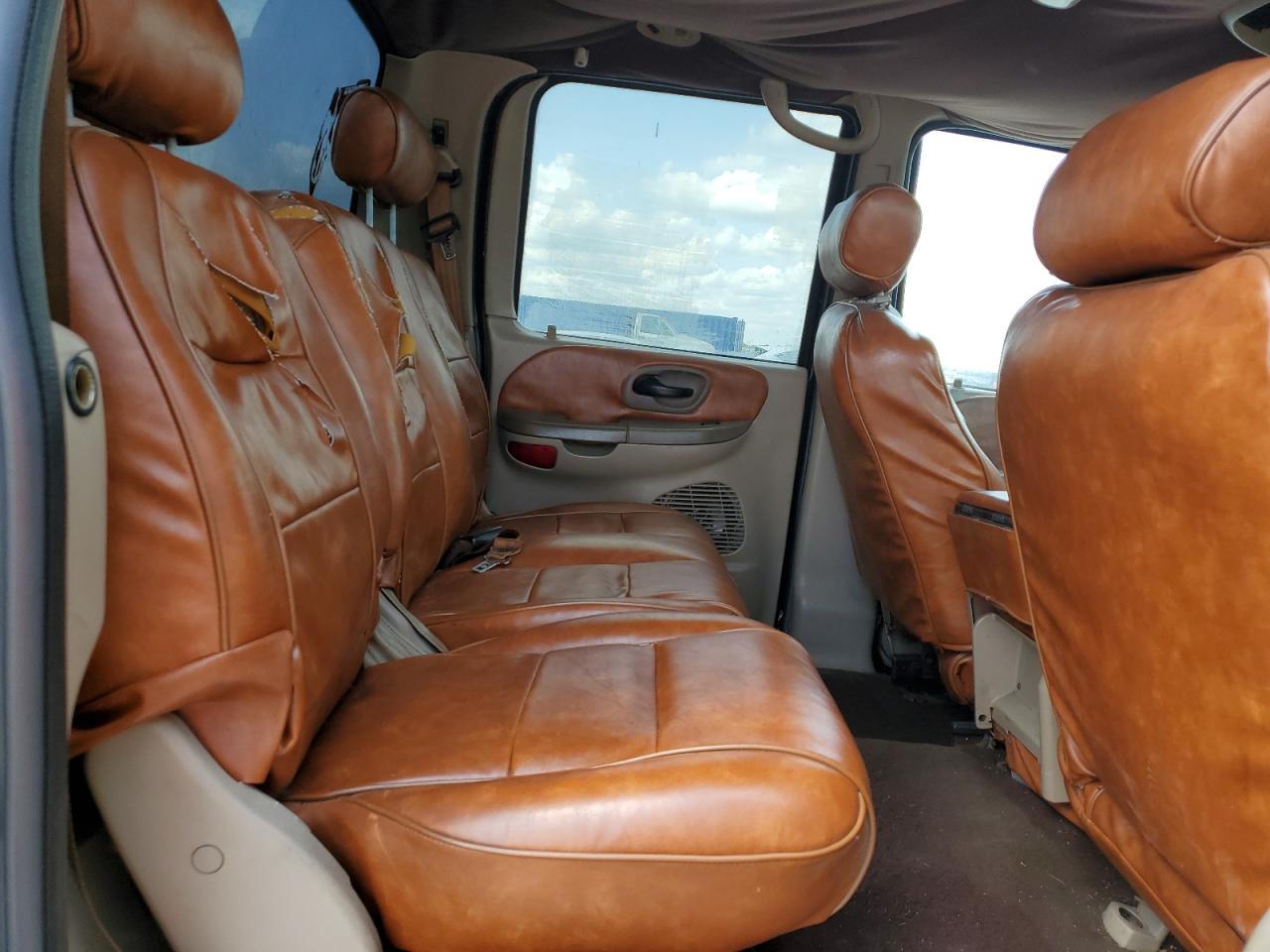 1FTRW08L21KB96470 2001 Ford F150 Supercrew