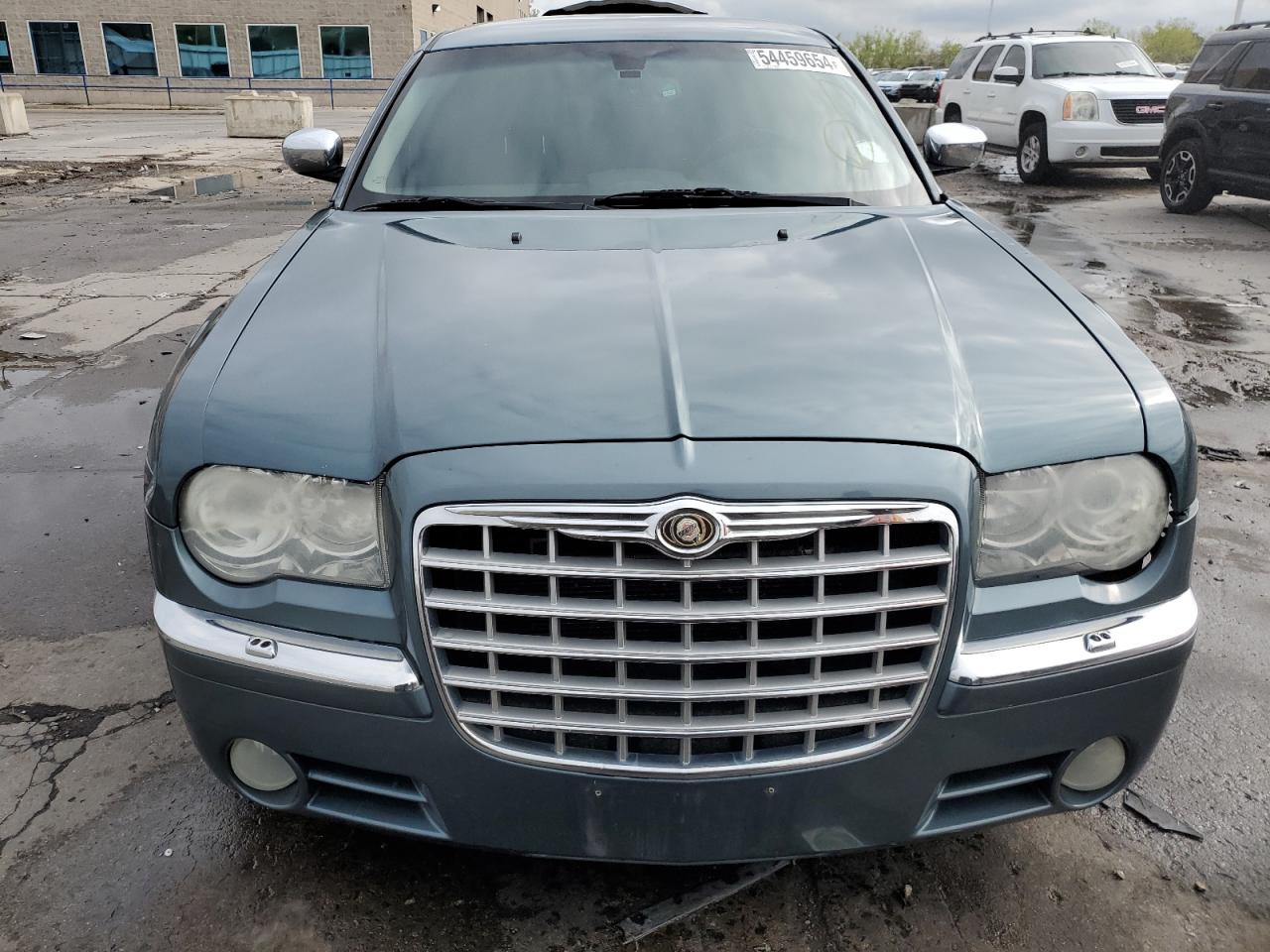 2C3AA63H85H616347 2005 Chrysler 300C