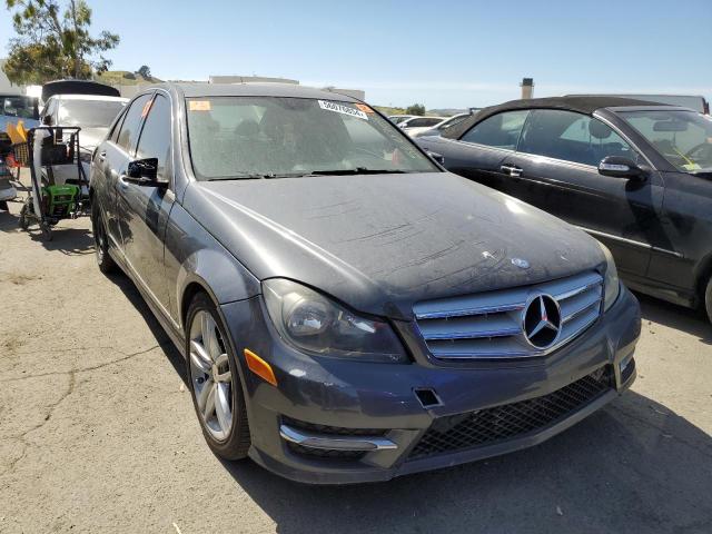 VIN WDDGF4HB9DA776966 2013 Mercedes-Benz C-Class, 250 no.4