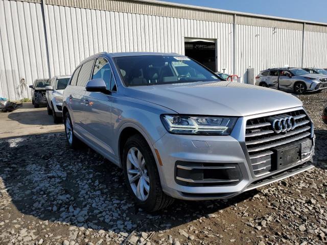 VIN WA1LHAF78JD055042 2018 Audi Q7, Premium Plus no.4