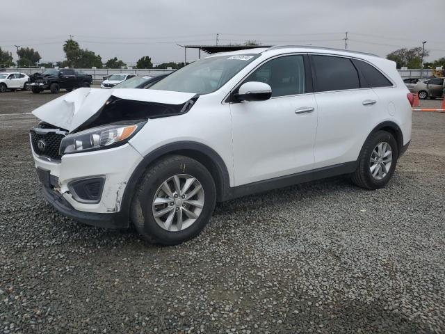 5XYPG4A5XGG005867 2016 KIA SORENTO - Image 1