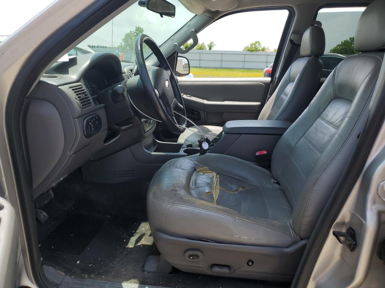 1FMZU63K35ZA18311 2005 Ford Explorer Xlt