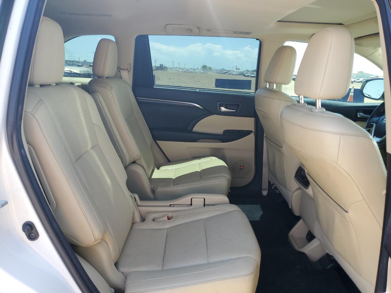 5TDDKRFH6FS082545 2015 Toyota Highlander Limited