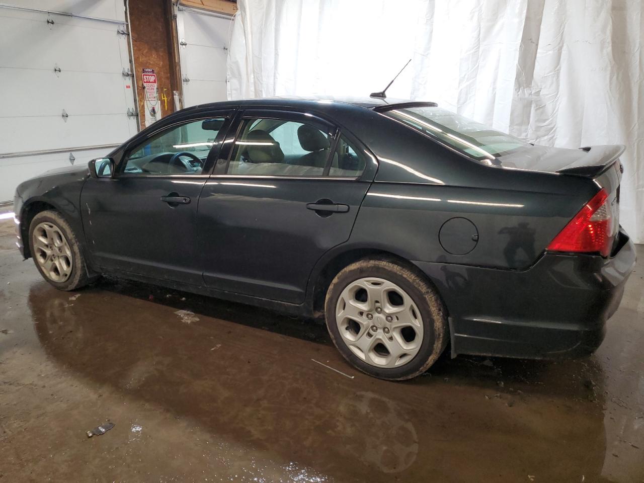 3FAHP0HA0AR129052 2010 Ford Fusion Se