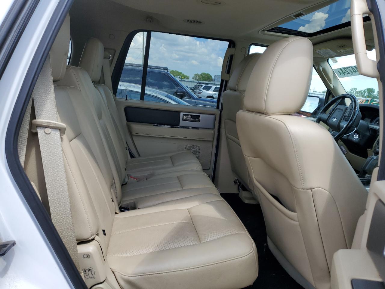 1FMJU1JT0GEF56812 2016 Ford Expedition Xlt