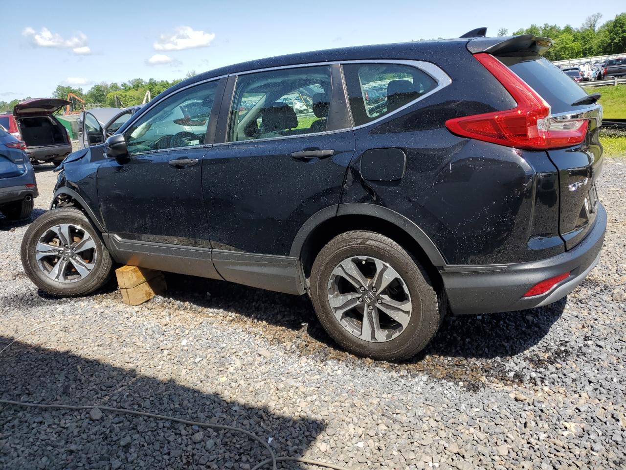 2019 Honda Cr-V Lx vin: 2HKRW6H35KH230694