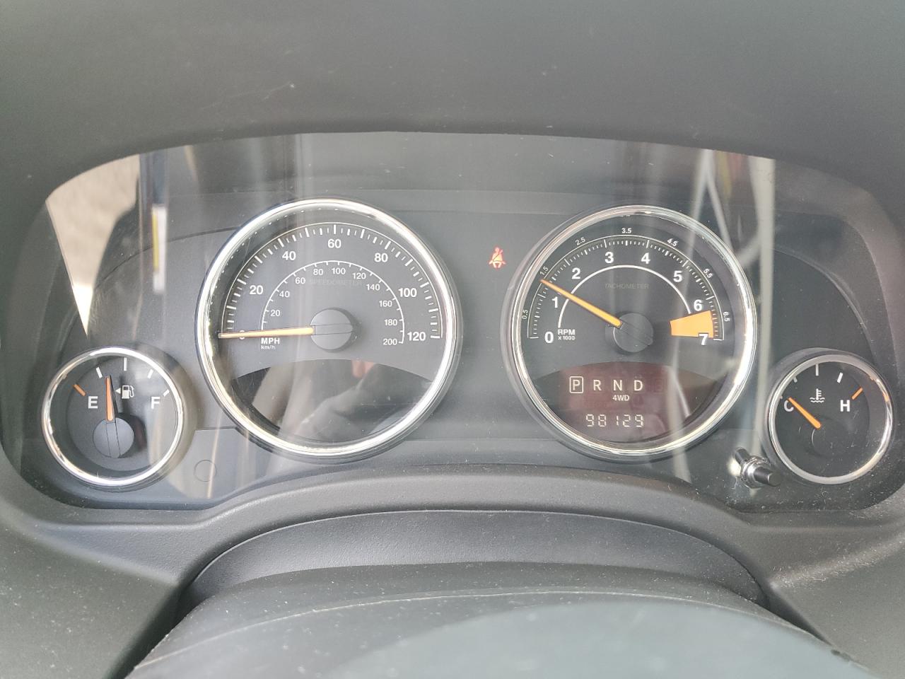 1C4NJDEB9GD799140 2016 Jeep Compass Latitude