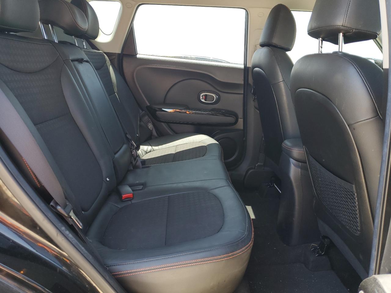 KNDJX3AA7H7452958 2017 Kia Soul !