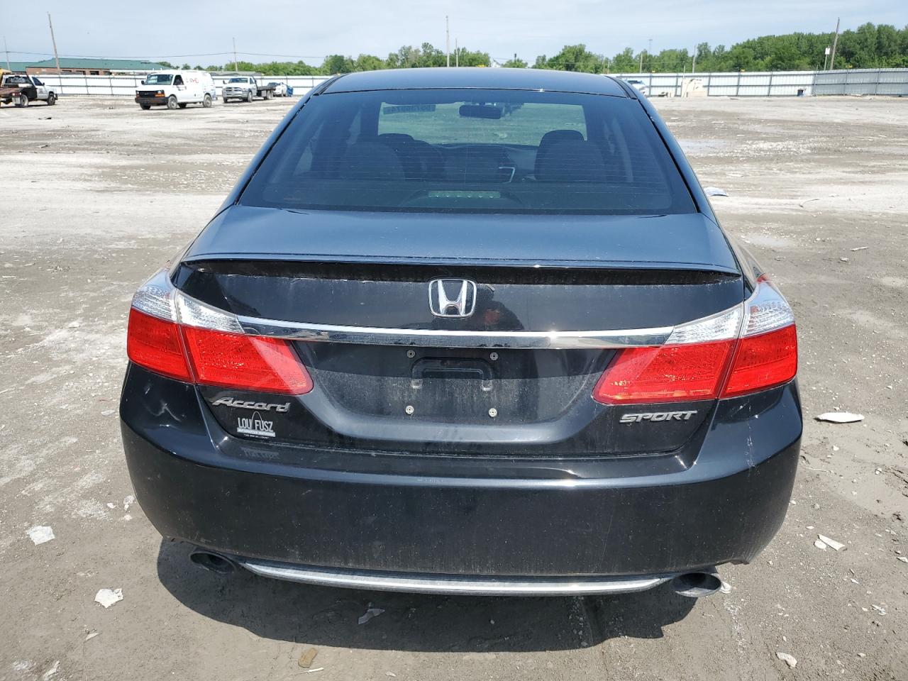 1HGCR2F52EA118524 2014 Honda Accord Sport