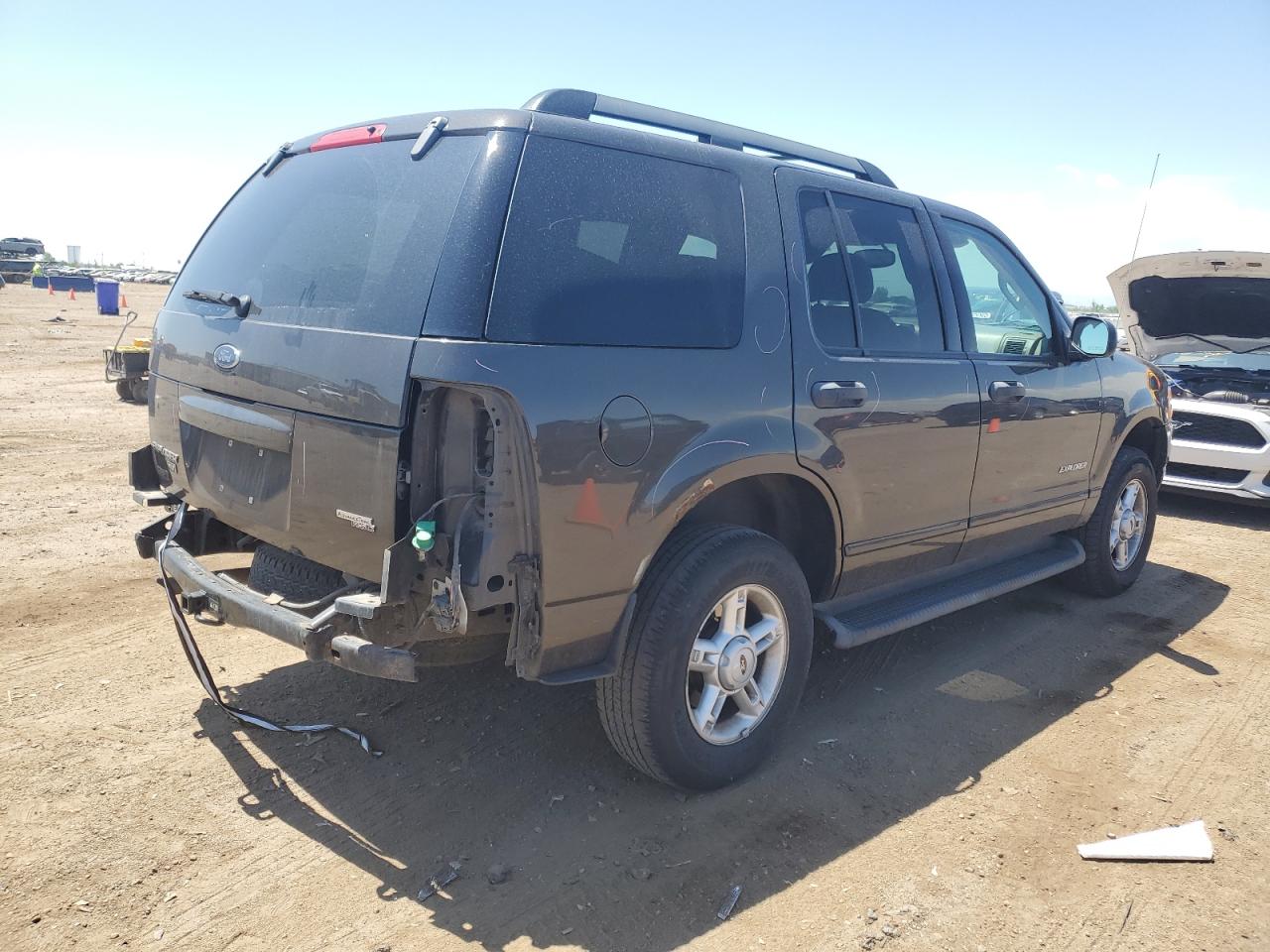 1FMZU73K55ZA46357 2005 Ford Explorer Xlt