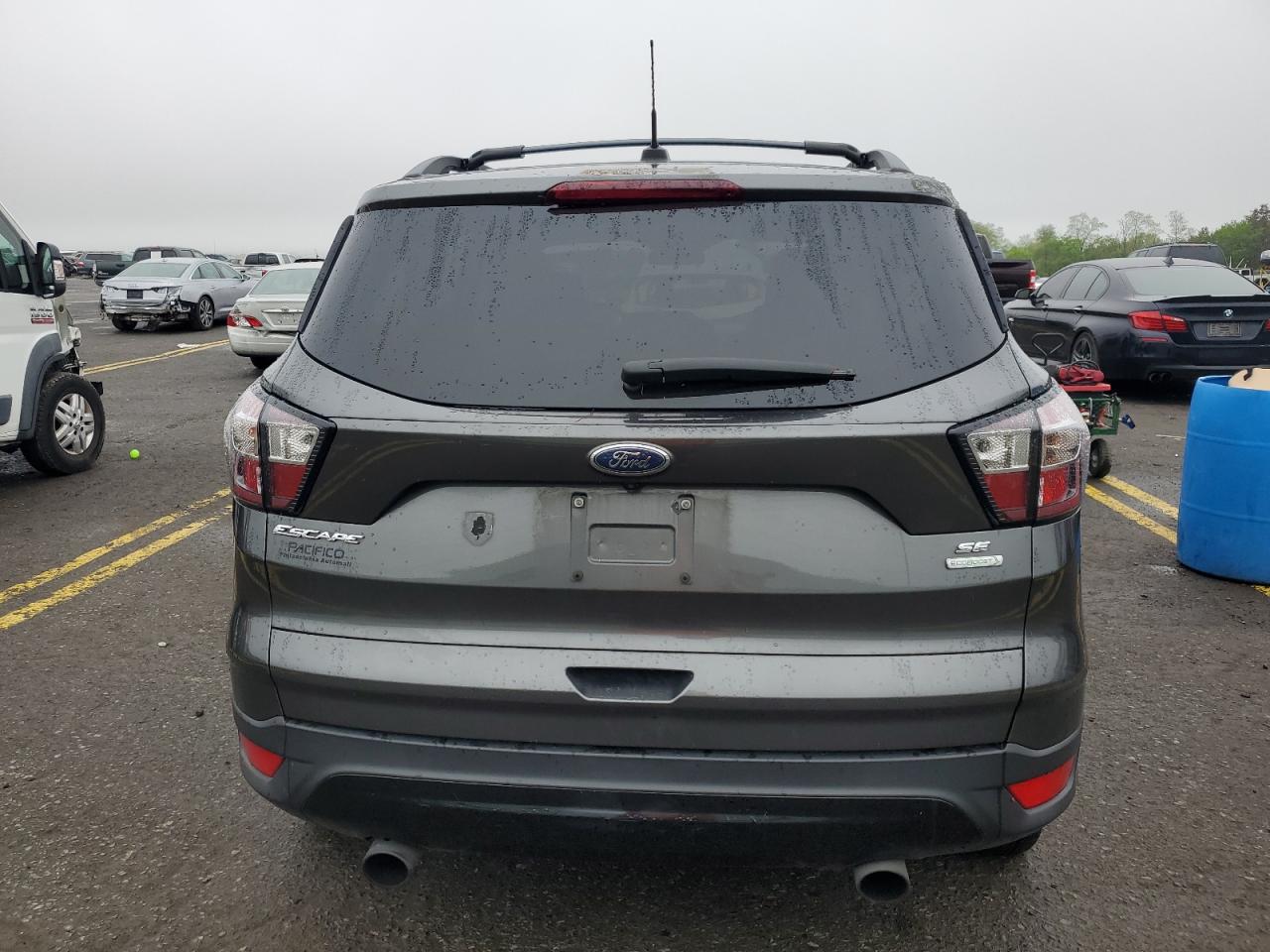 1FMCU0GD7HUE11969 2017 Ford Escape Se