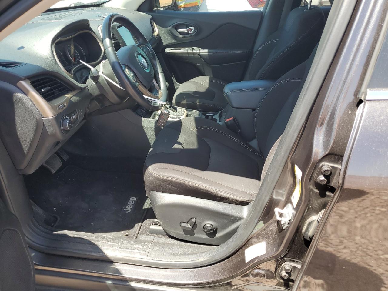 1C4PJLCS3FW730792 2015 Jeep Cherokee Latitude