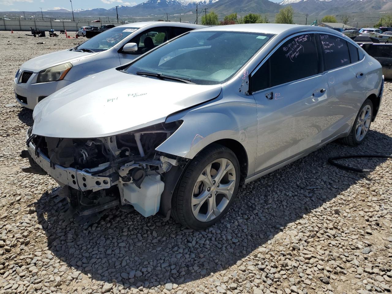 2017 Chevrolet Cruze Premier vin: 3G1BF5SM6HS573714