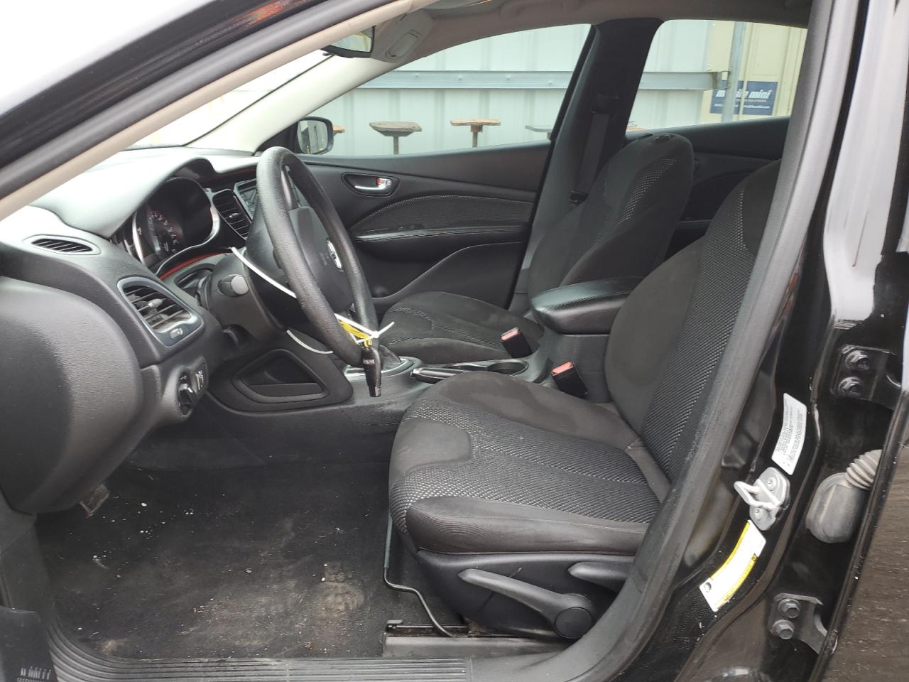 1C3CDFAA1FD363991 2015 Dodge Dart Se