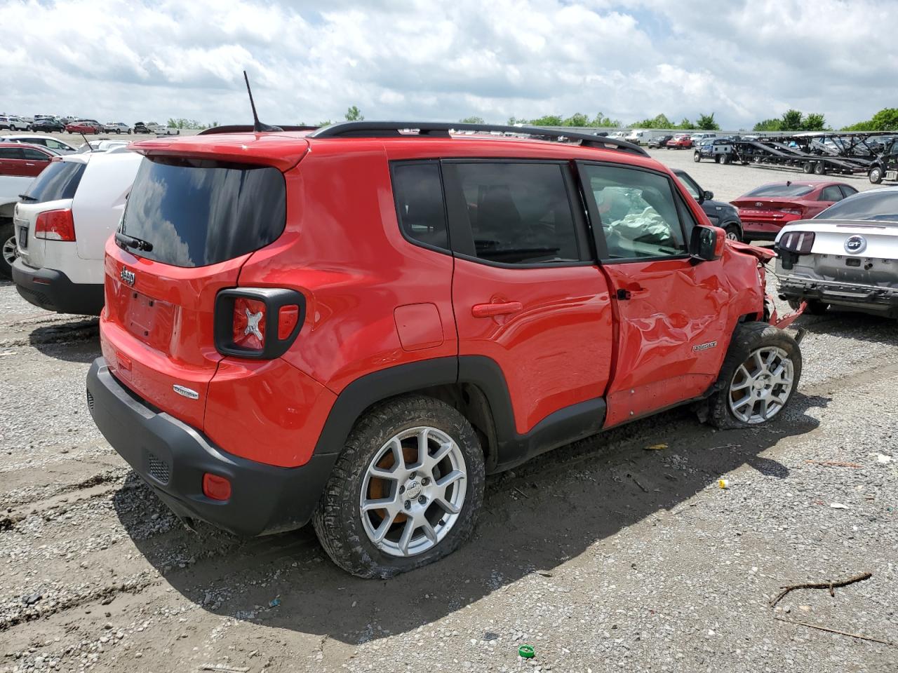 ZACNJABB4KPK89756 2019 Jeep Renegade Latitude