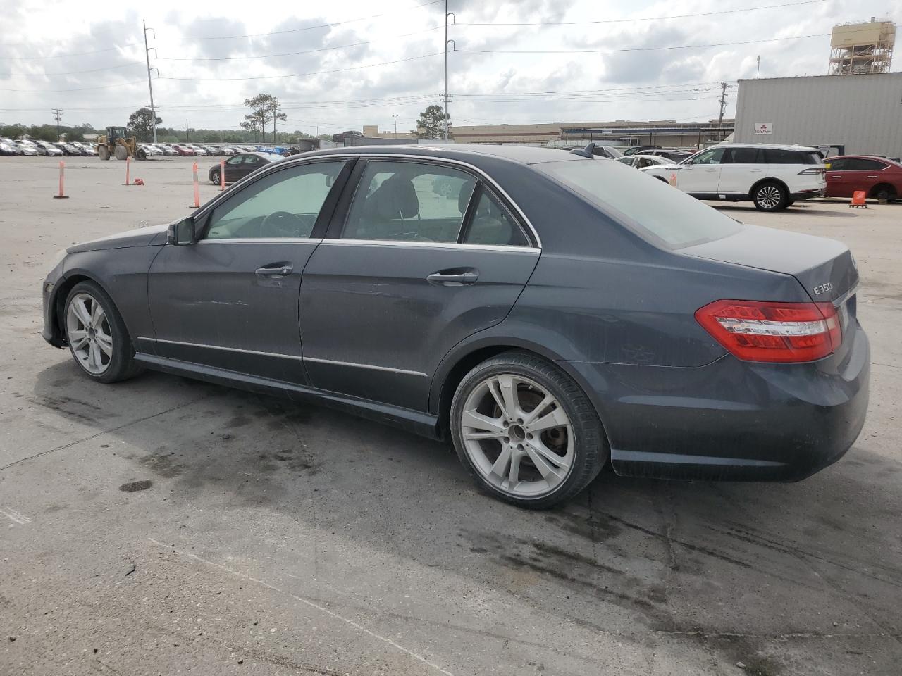 WDDHF5KB0DA705576 2013 Mercedes-Benz E 350