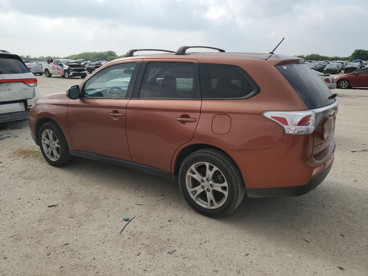 2014 Mitsubishi Outlander Se vin: JA4AD3A39EZ018397