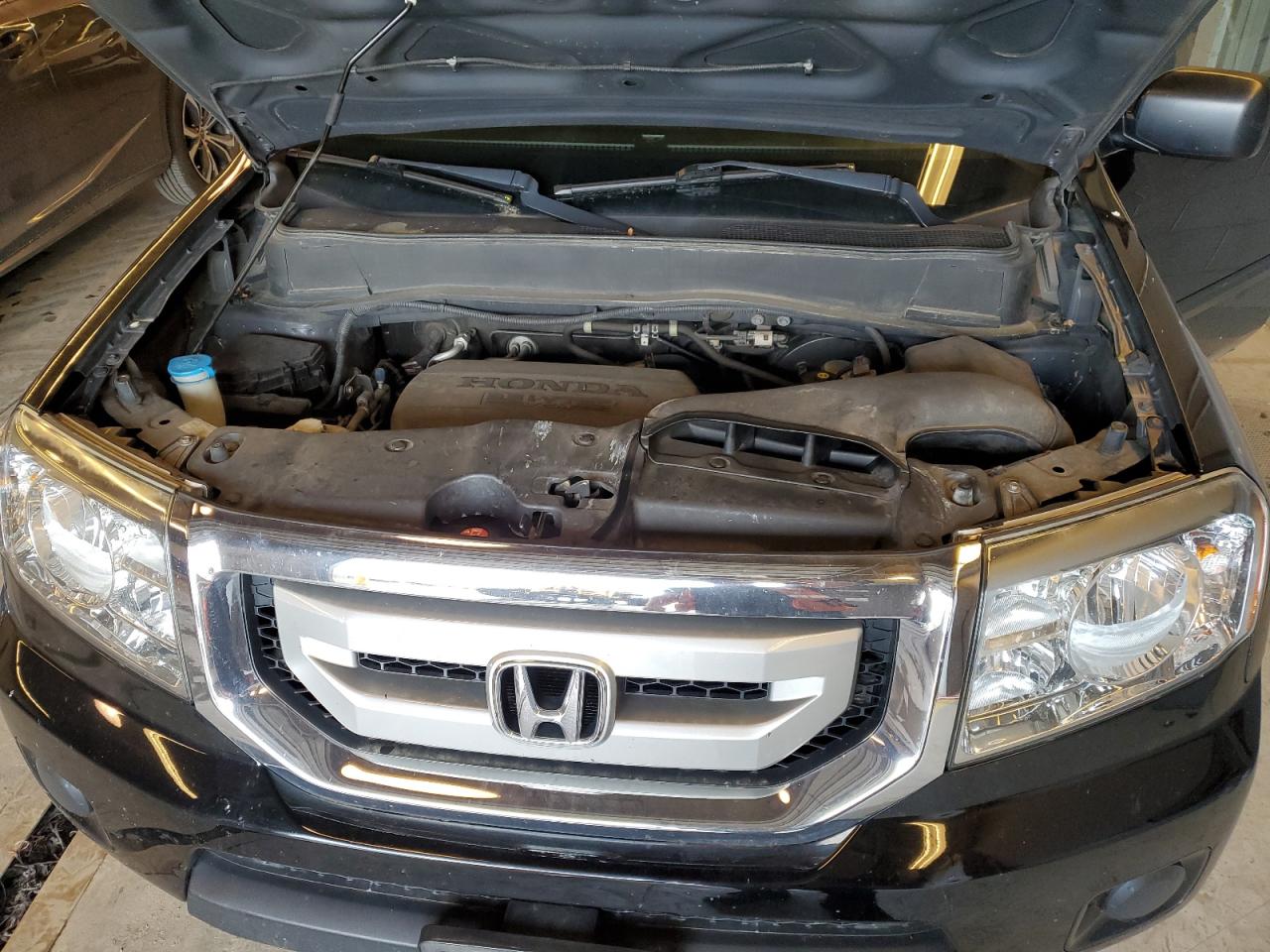 5FNYF4H26BB046063 2011 Honda Pilot Lx