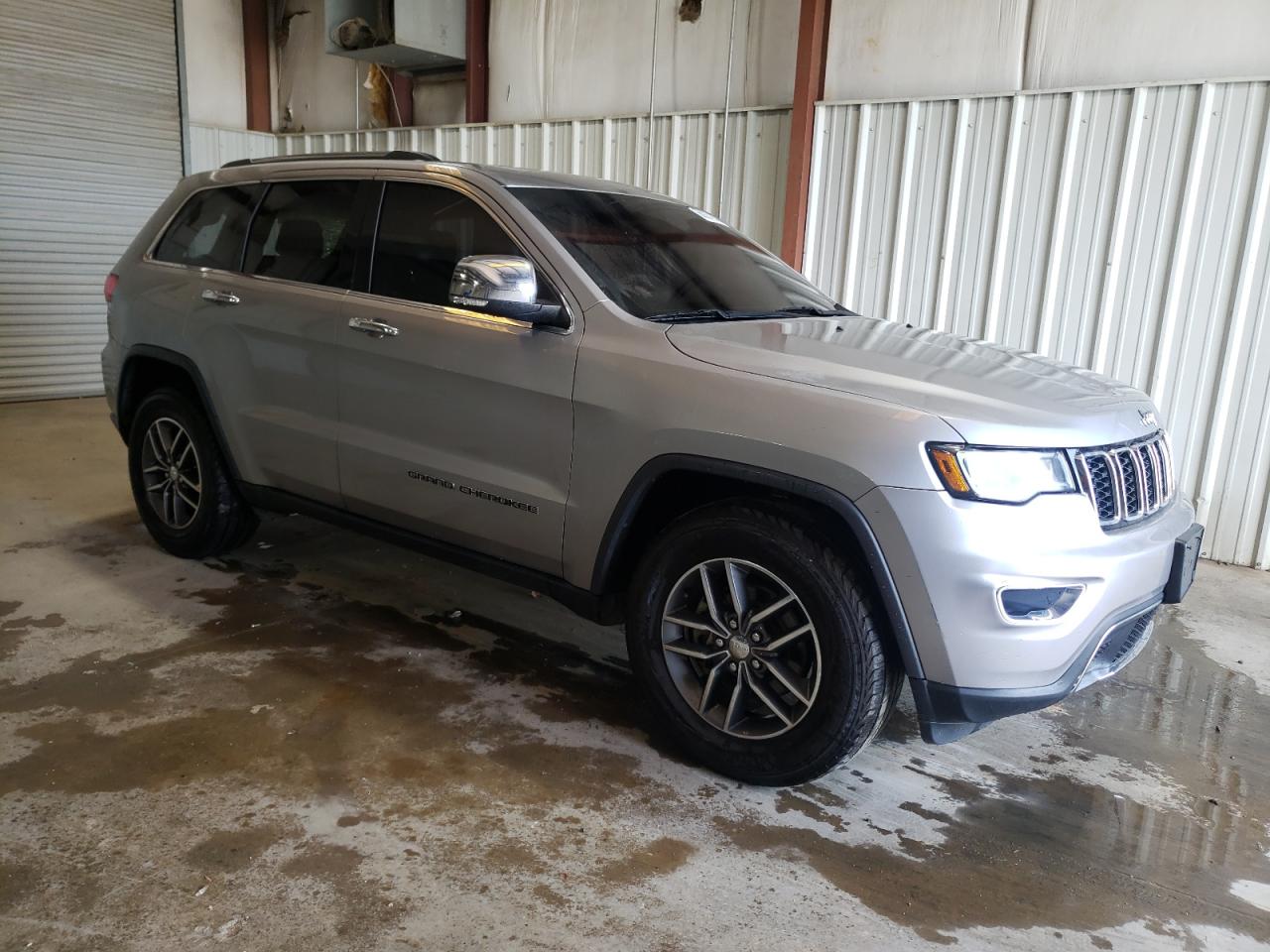 1C4RJEBG6JC130733 2018 Jeep Grand Cherokee Limited