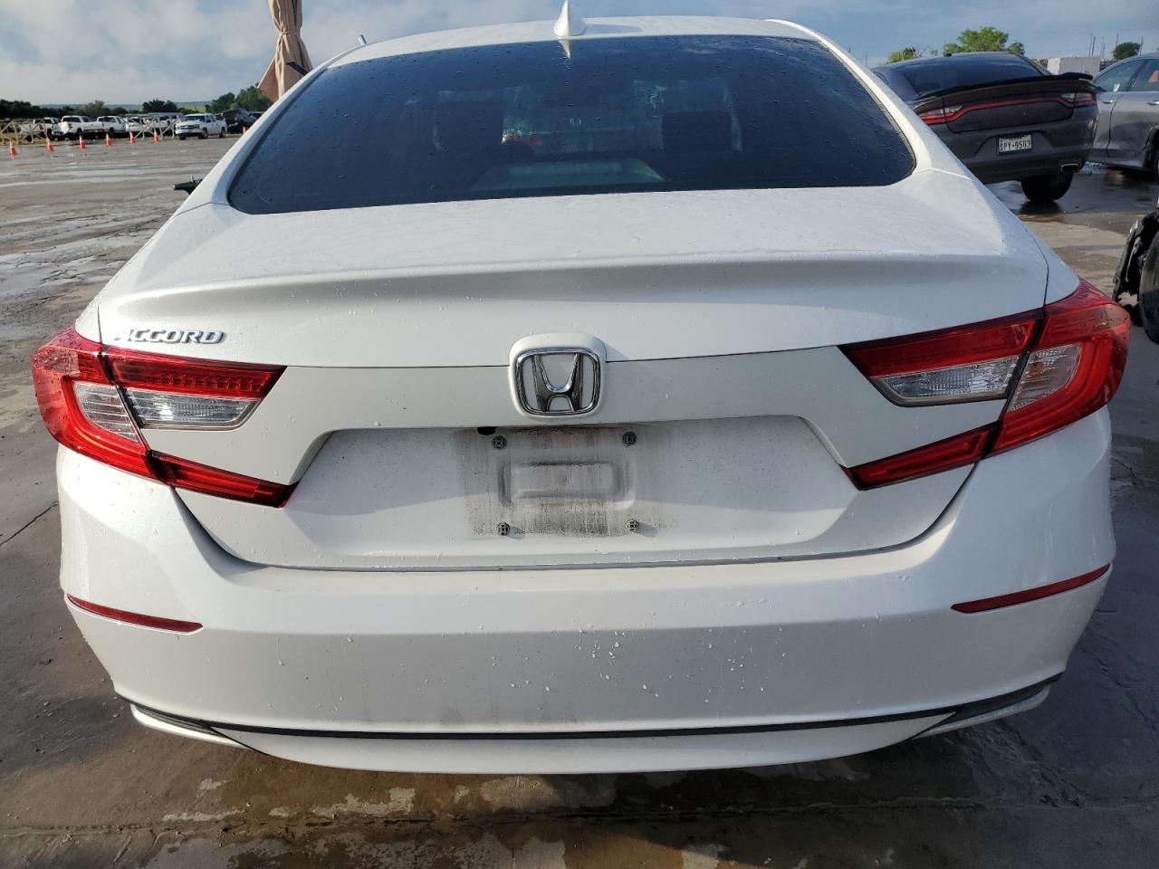 2020 Honda Accord Lx vin: 1HGCV1F13LA115602