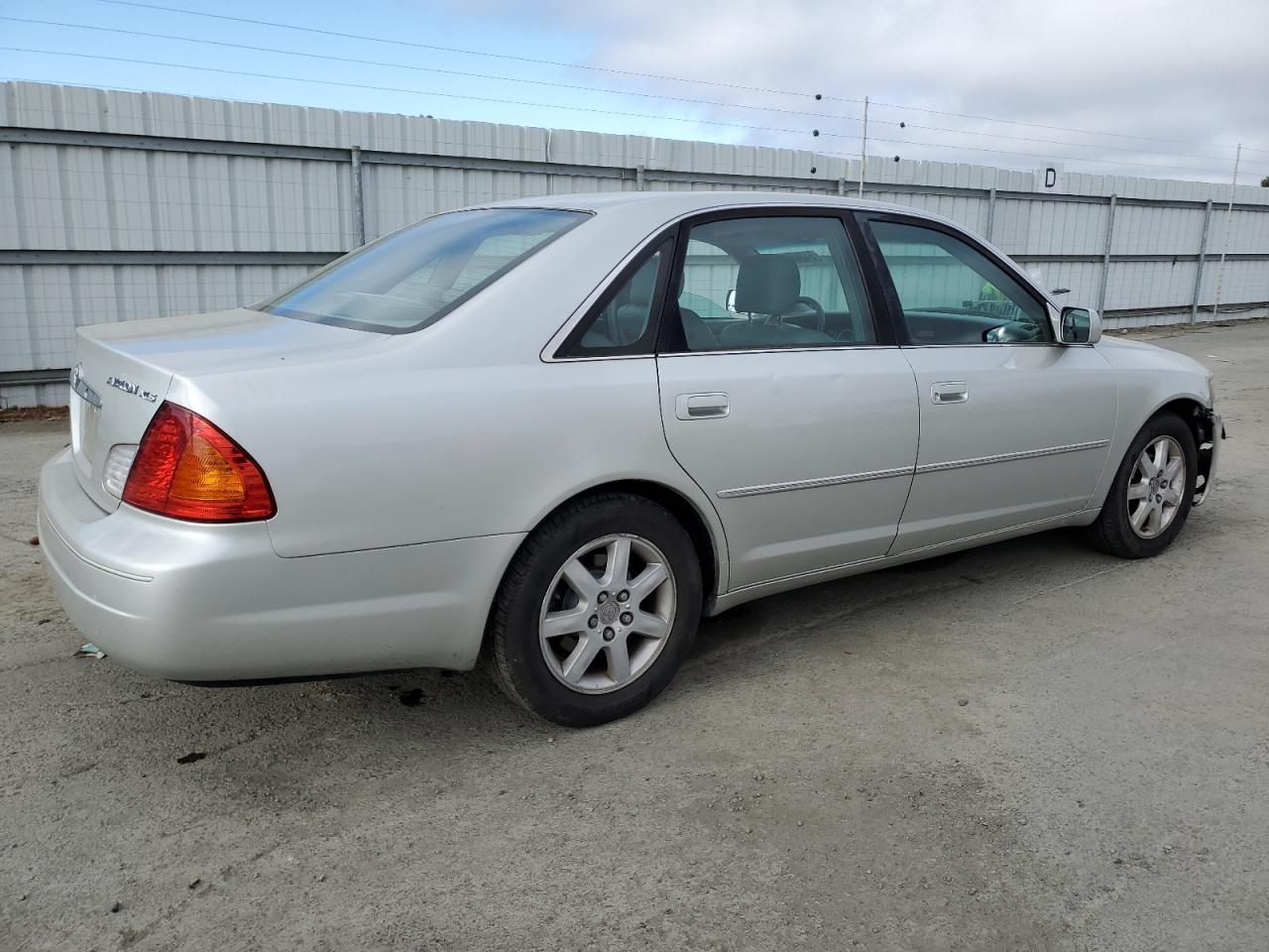 4T1BF28B01U146722 2001 Toyota Avalon Xl