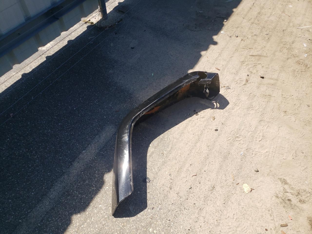 1C4BJWEG4GL165475 2016 Jeep Wrangler Unlimited Sahara