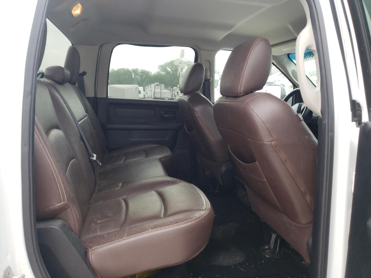 3C63R3CL6FG617523 2015 Ram 3500 St