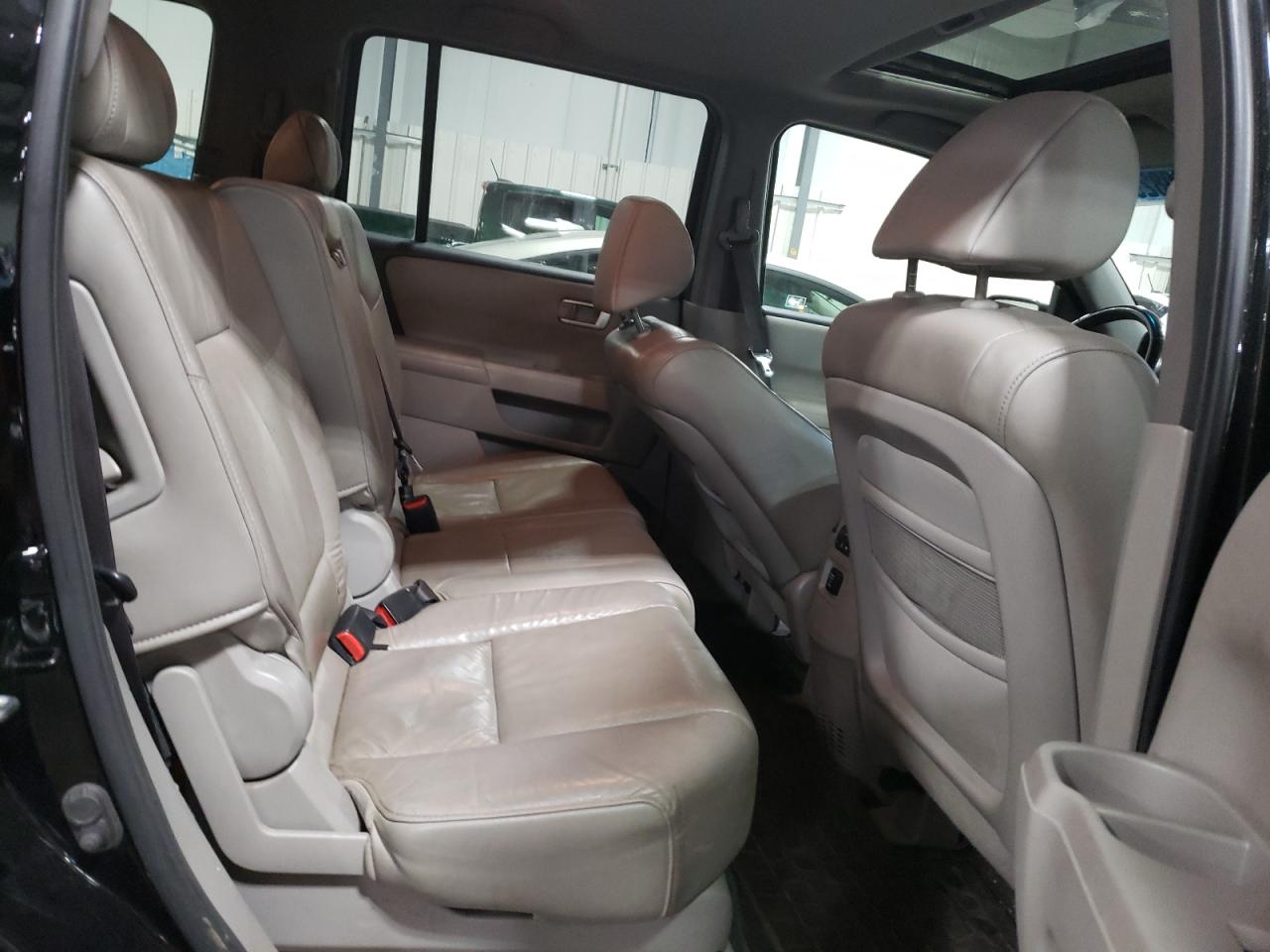 5FNYF4H5XAB008828 2010 Honda Pilot Exl